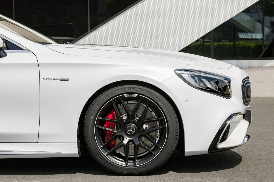 Детали экстерьера Mercedes-AMG S63 4Matic+ Coupe (C217) 2017 года  (WW) (фото 12 из 17)